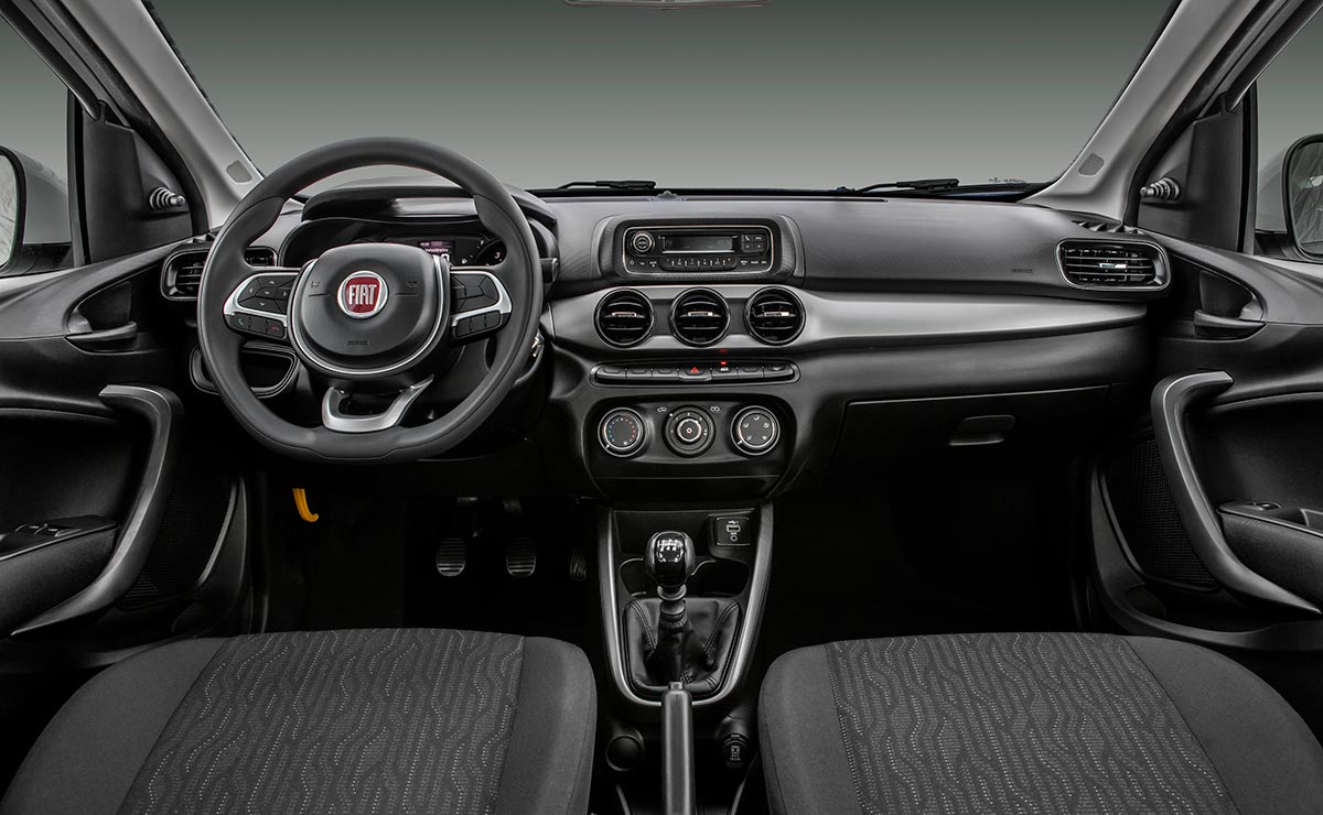 Fiat Cronos Attractive interior