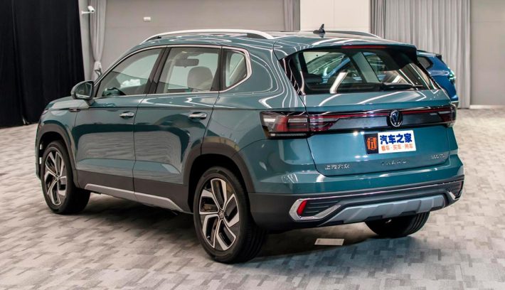 Volkswagen Tharu trasera