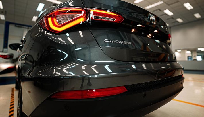Fiat-Cronos-nueva-gama-cola