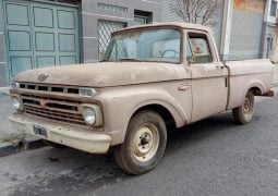 Ford F100 1966 polvo