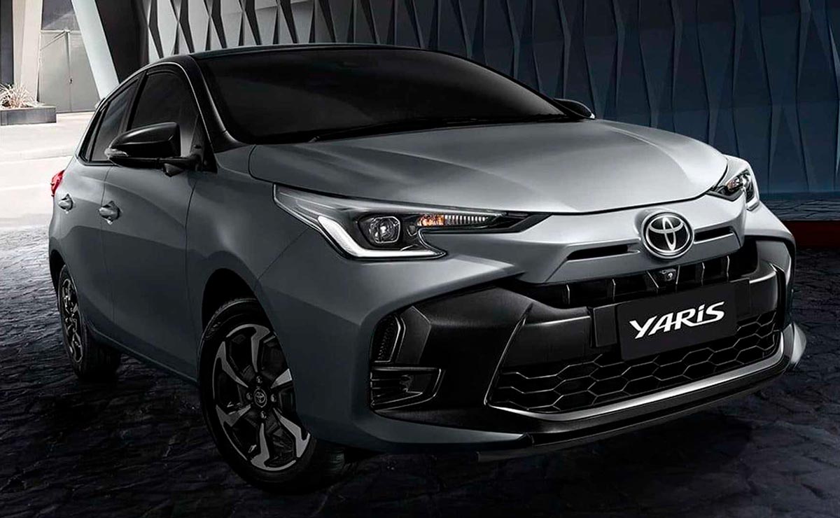 Toyota Yaris 2023 frente