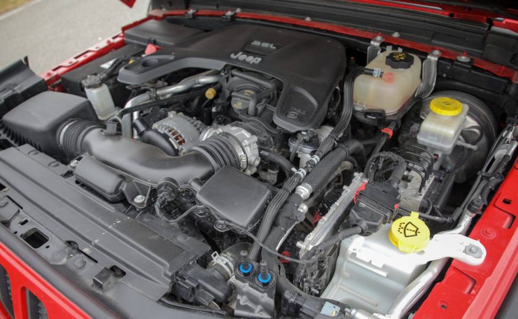 Fascinating 2005 Jeep Wrangler Motor Pictures