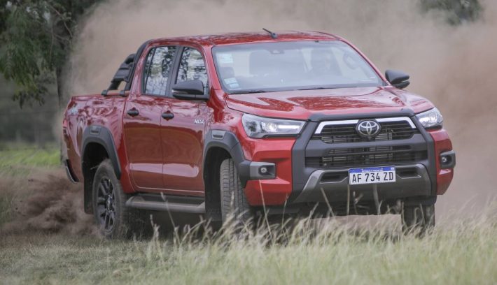 Toyota Hilux Conquest Accion (1)