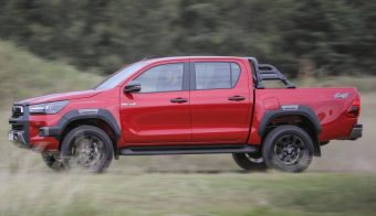 Toyota Hilux Conquest Lateral