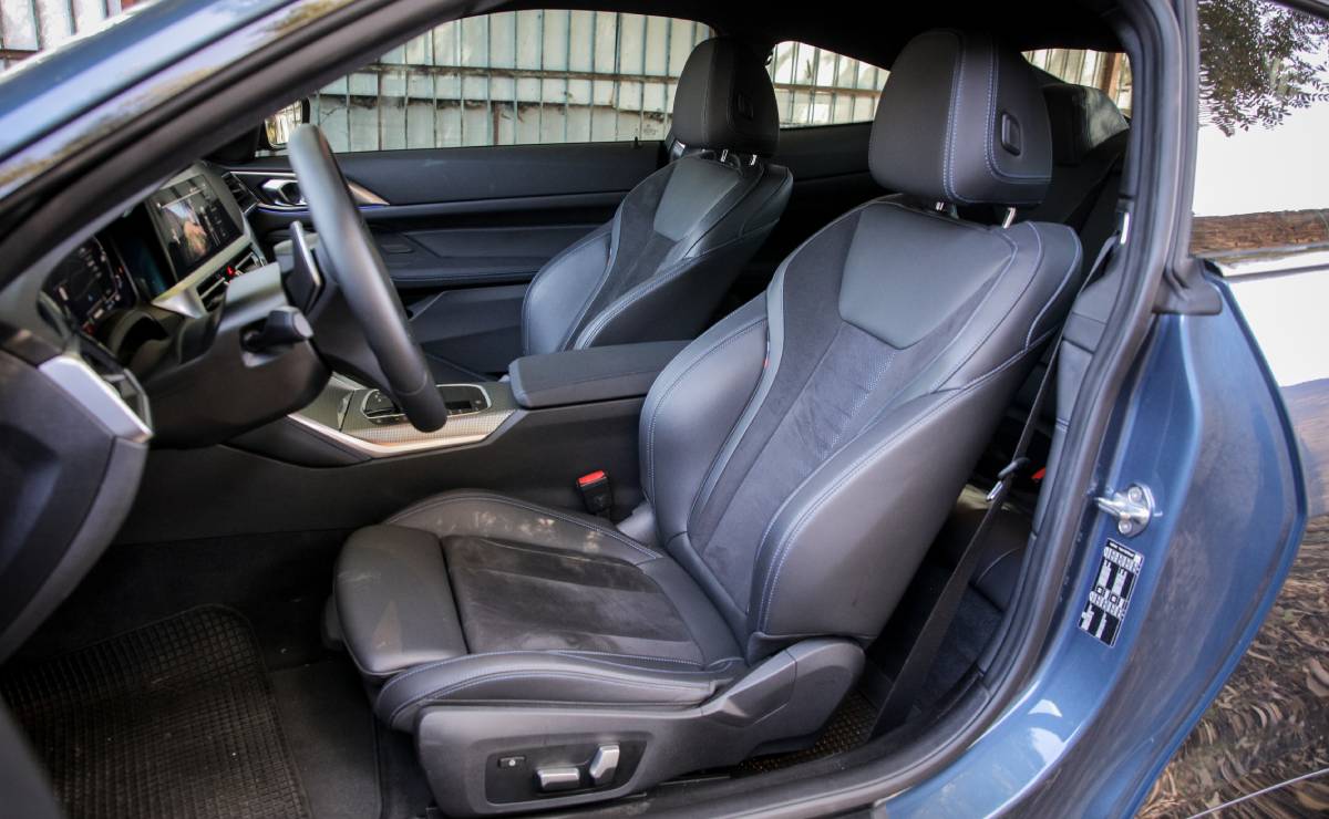 BMW 430i Interior (1)