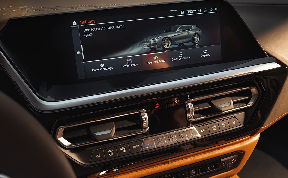 BMW Concept Touring Coupe pantalla