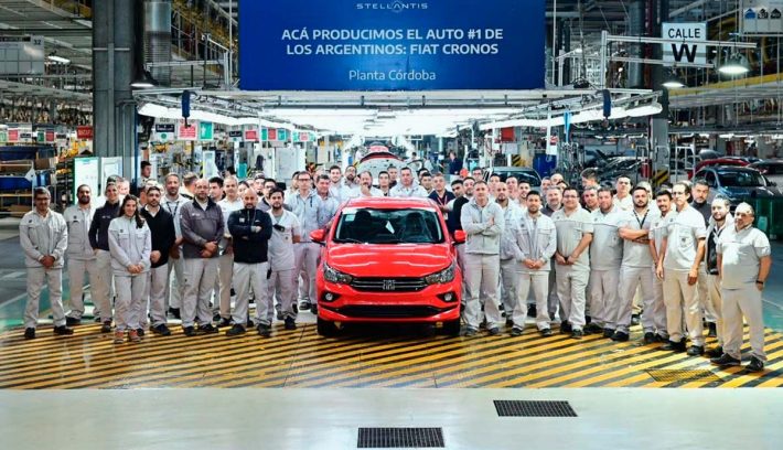 Fiat Cronos 300 unidades producidas