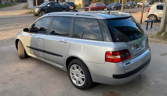 Fiat Stilo rural trasera 1
