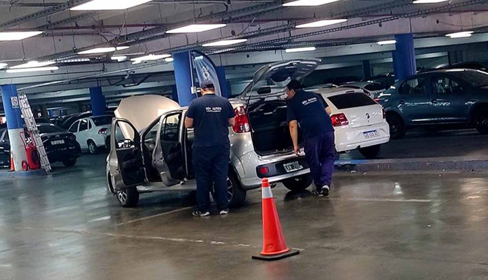 OLX Autos 4