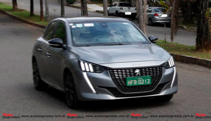 Peugeot 208 2024 turbo