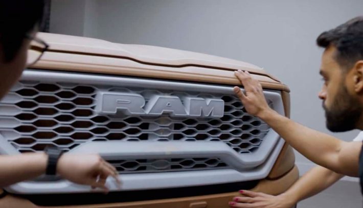 RAM pick up parrilla