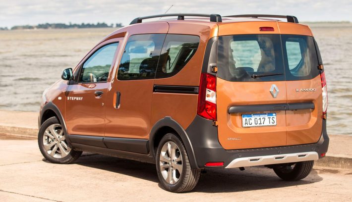 Renault Kangoo Stepway trasera