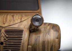 Auto de madera