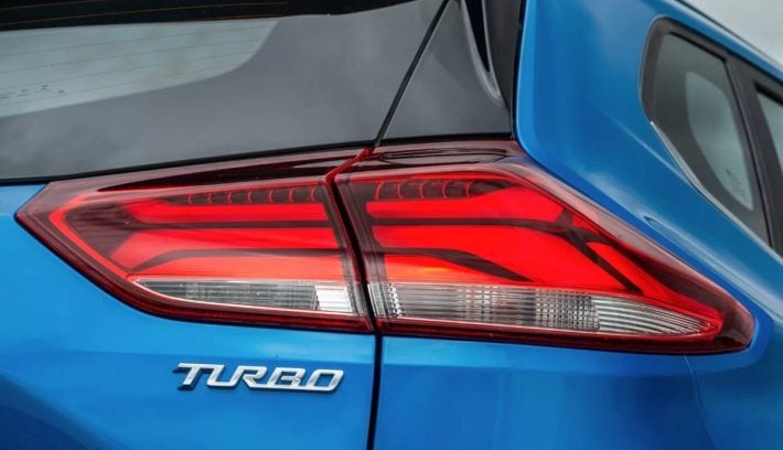 Chevrolet Tracker teaser