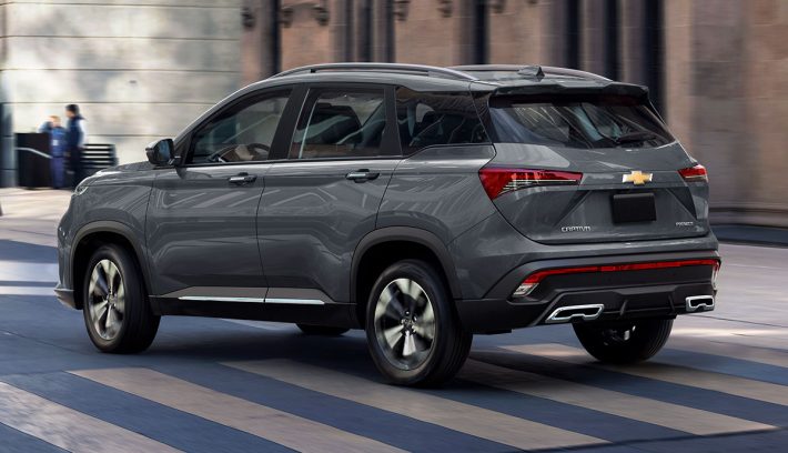 Chevrolet Captiva 2024 trasera