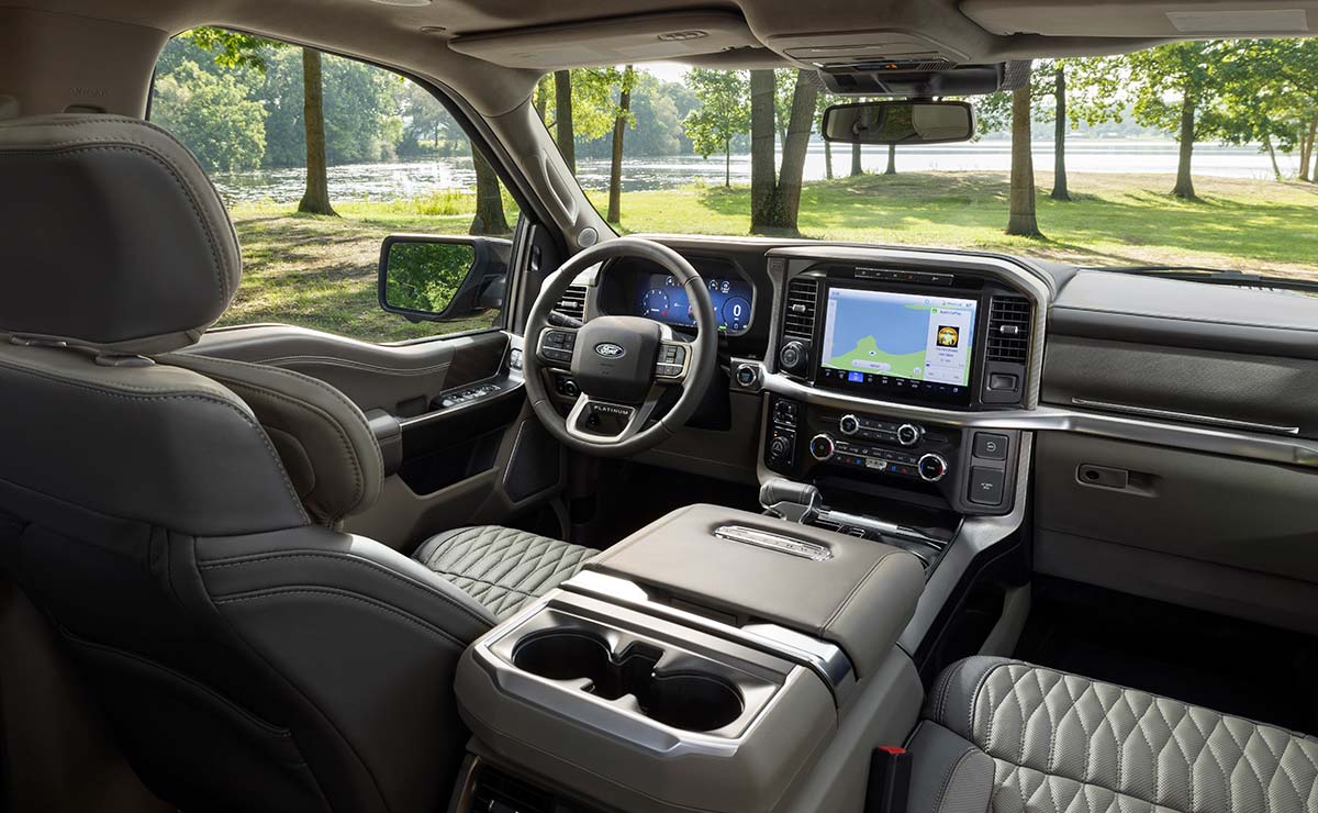 2024 Ford F 150 Platinum interior