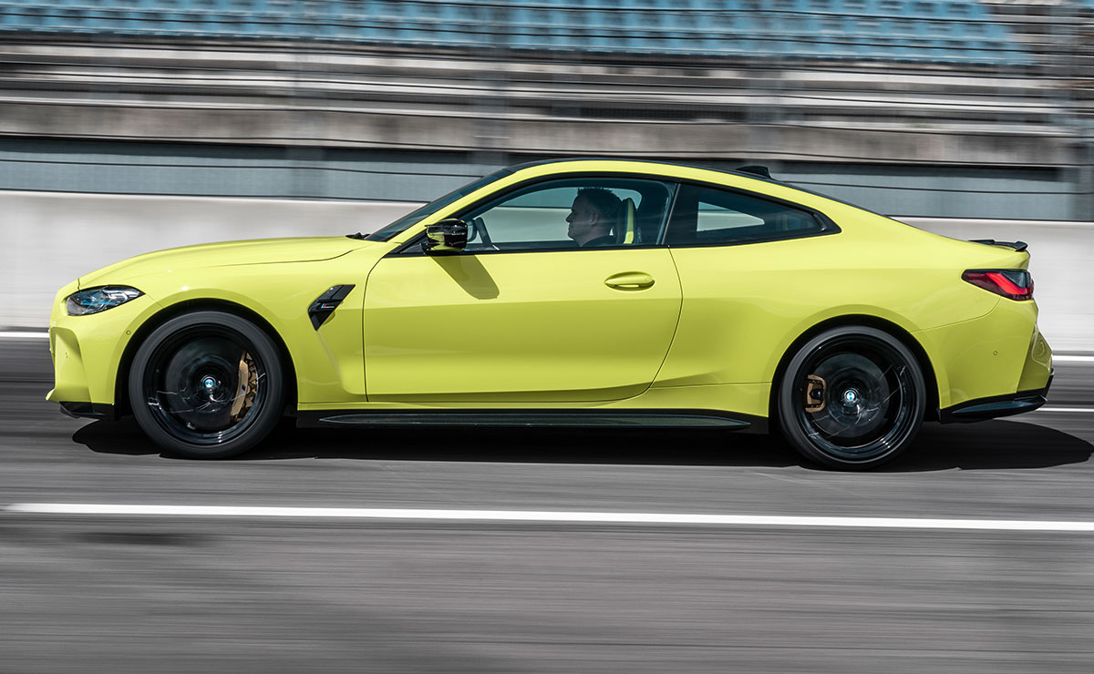 BMW M4 Competition Coupe perfil