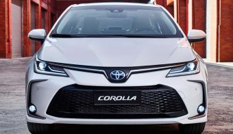 Toyota Corolla 2024 trompa 1