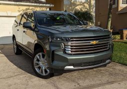 Chevrolet Suburban frente