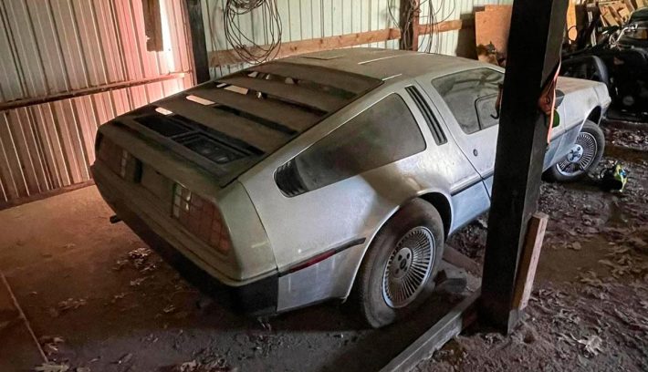 DeLorean trasera