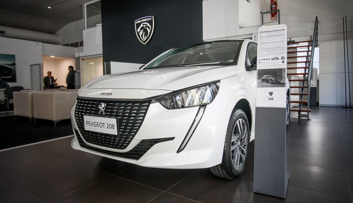 Peugeot 208 5 motivos