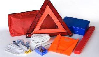 Qué debe incluir un kit de seguridad para autos