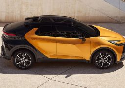 Toyota C HR perfil