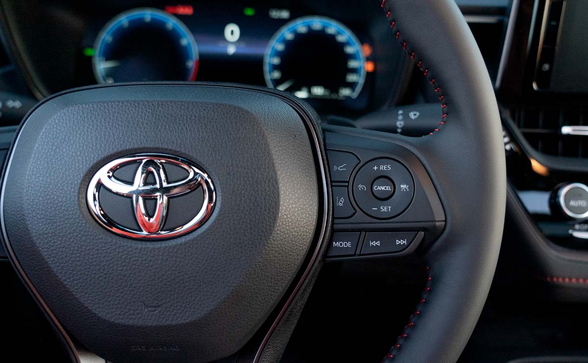 Toyota Corolla GR Sport 2024 adas
