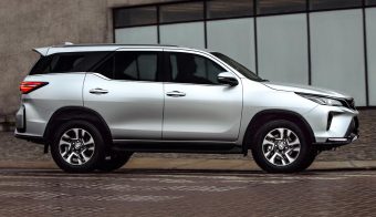 Toyota SW4 SRX 2024 perfil