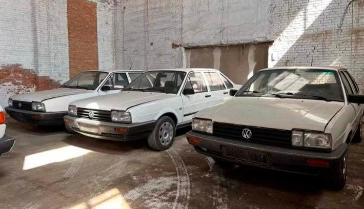 Volkswagen Santana abandonados