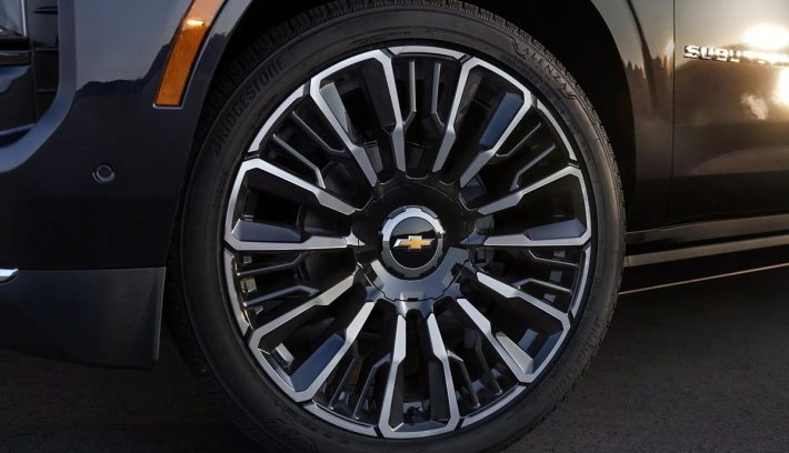 Chevrolet Suburban llanta