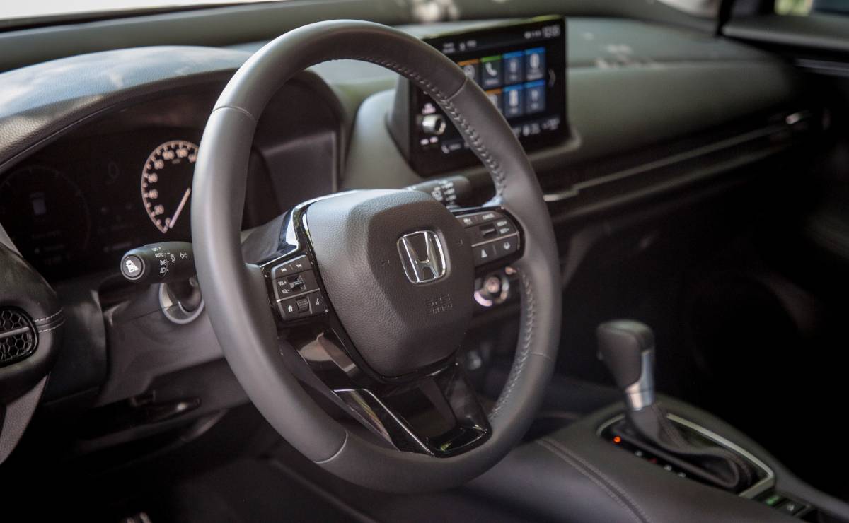 Honda ZR V Interior 2