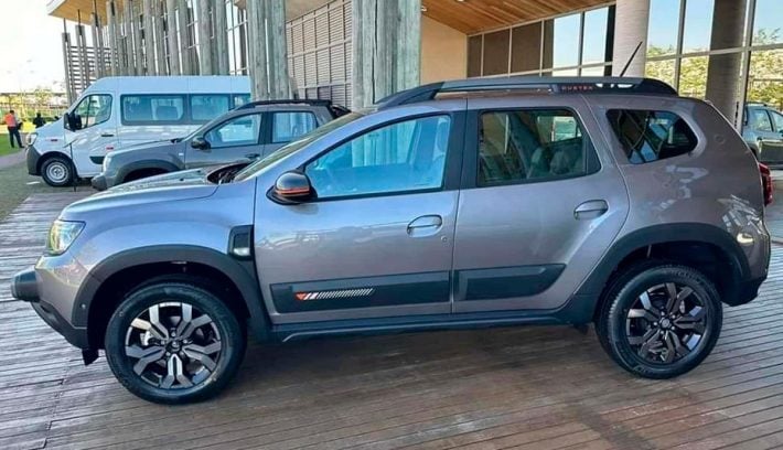 Renault Duster 2025 perfil