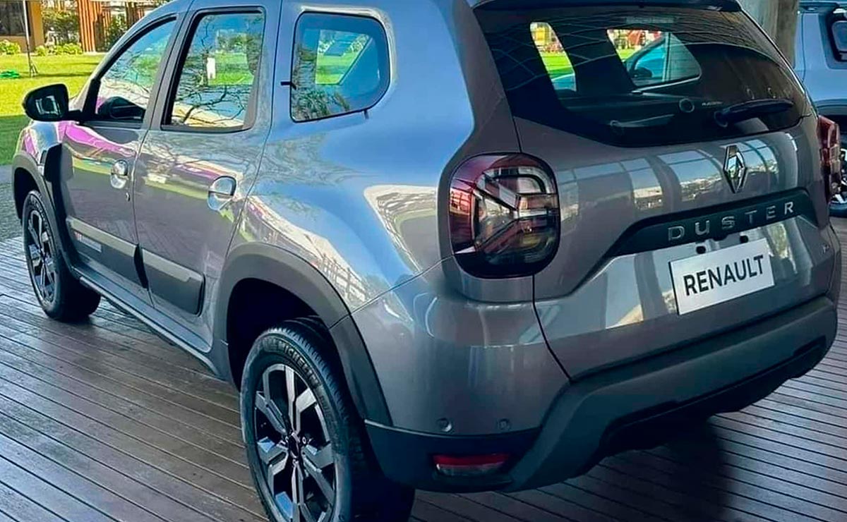 Renault Duster 2025 trasera
