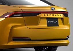 Toyota Corolla 2025 cola