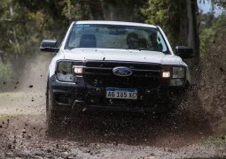 Ford Ranger XL 4x4 (1)