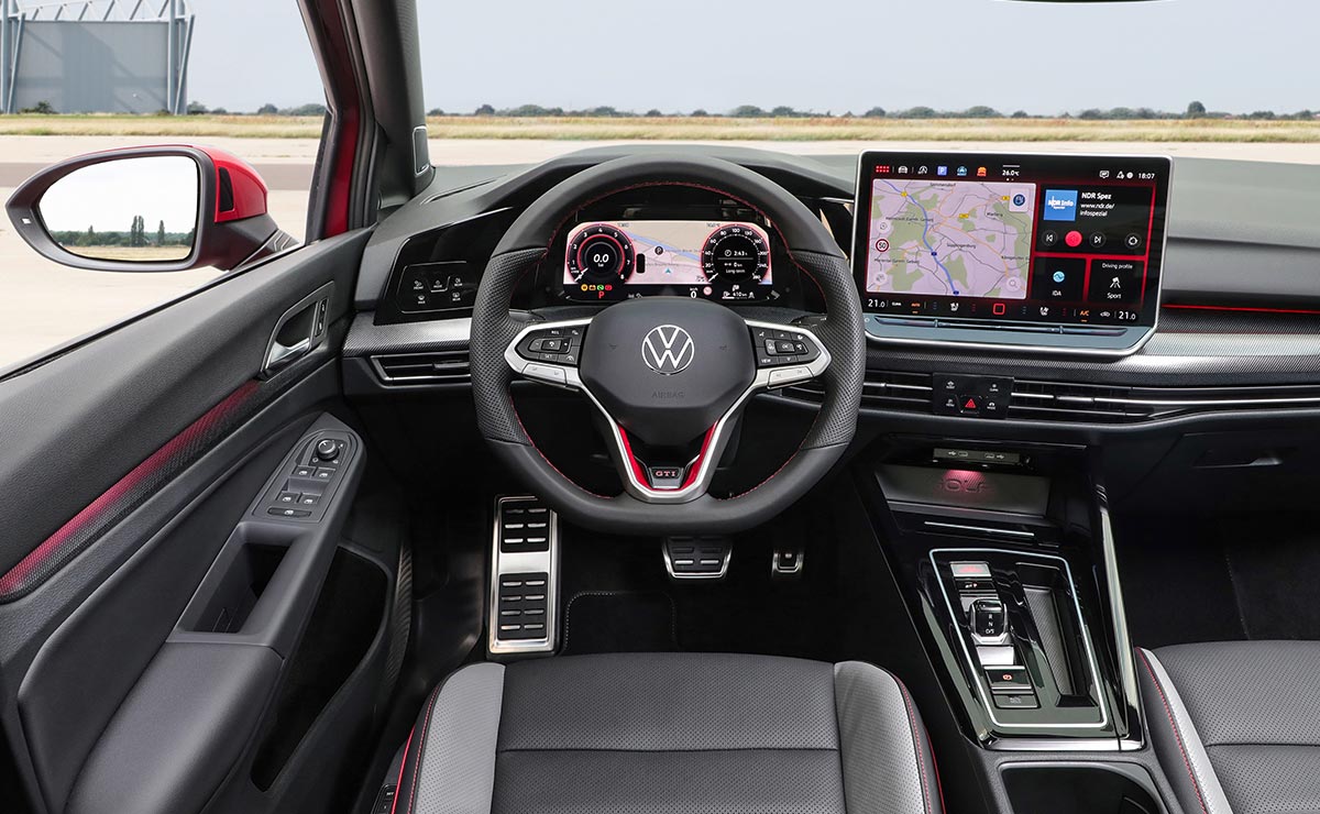 Nuevo Volkswagen Golf GTI interior