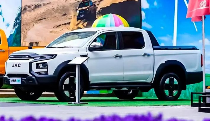 Pick up JAC Hunte EV frente