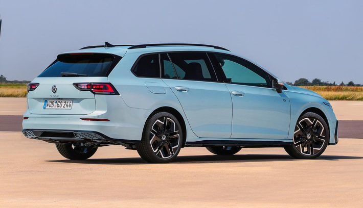 Volkswagen Golf Variant trasera