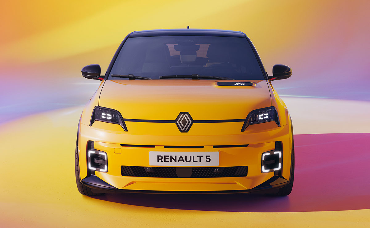 Renault 5 E Tech electric trompa