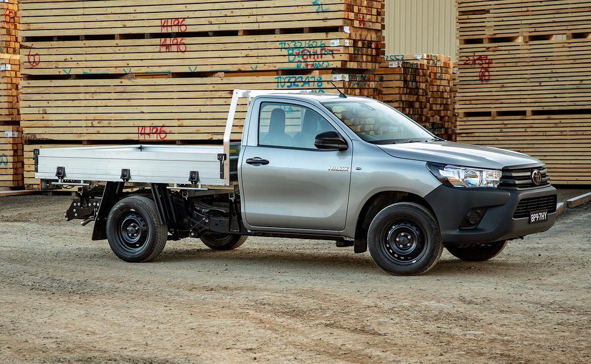 Toyota Hilux cabina simple con chasis