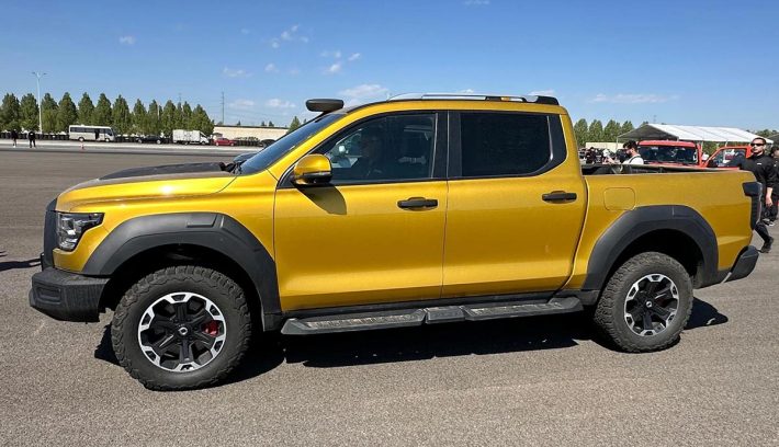 Pick up GWM Poer Sahar perfil