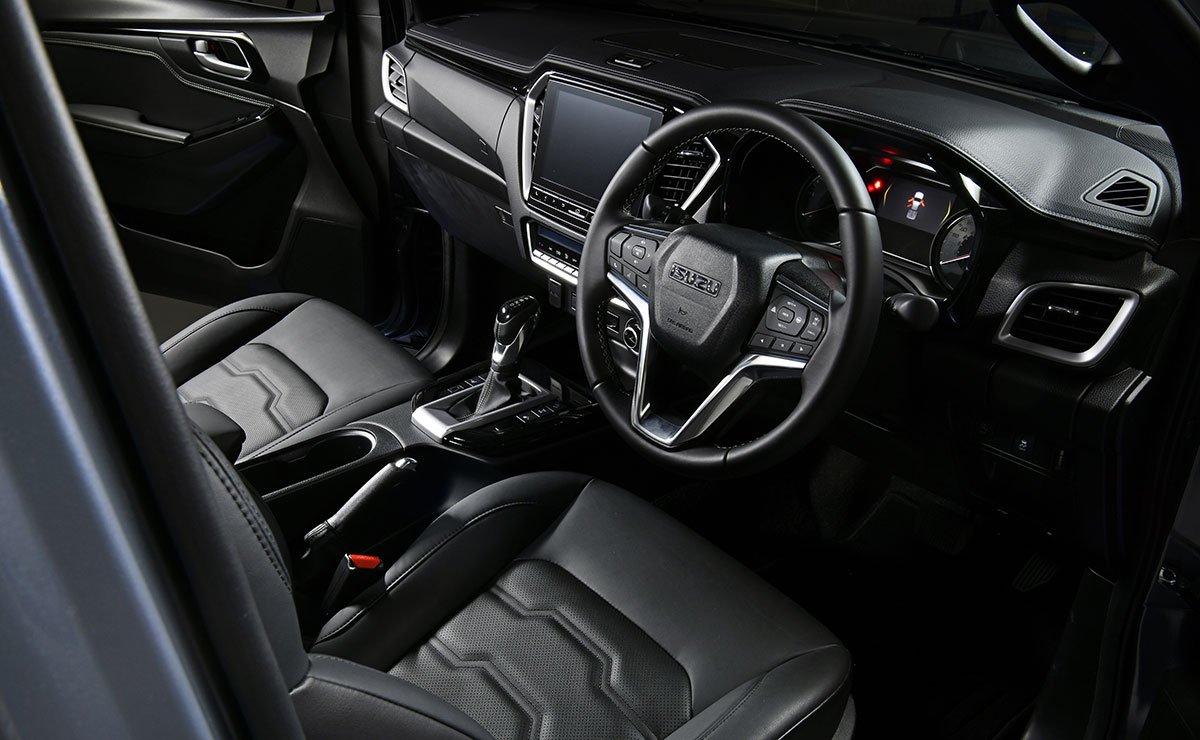 Pick up Isuzu D Max Steel Edition interior