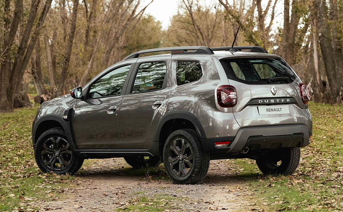 Renault Duster 2024 trasera