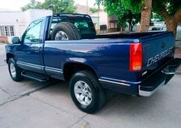 Chevrolet Silverado Spint trasera