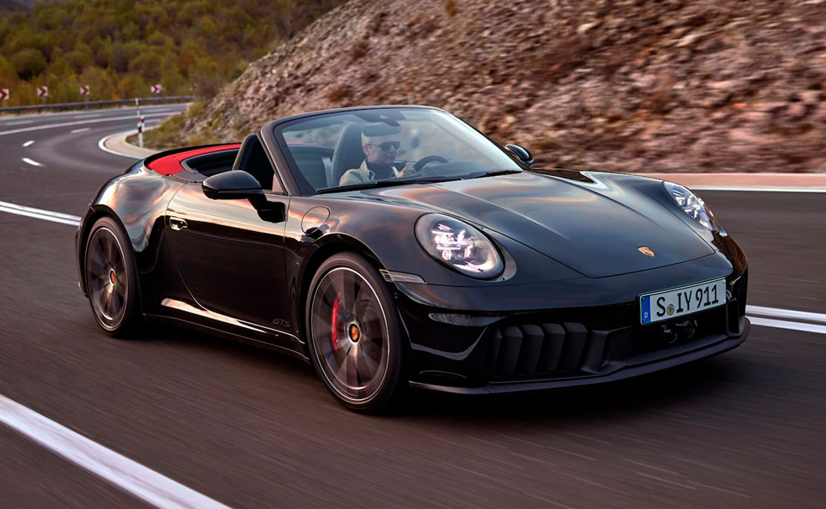 Deportivo Porsche 911 Carrera GTS accion 2