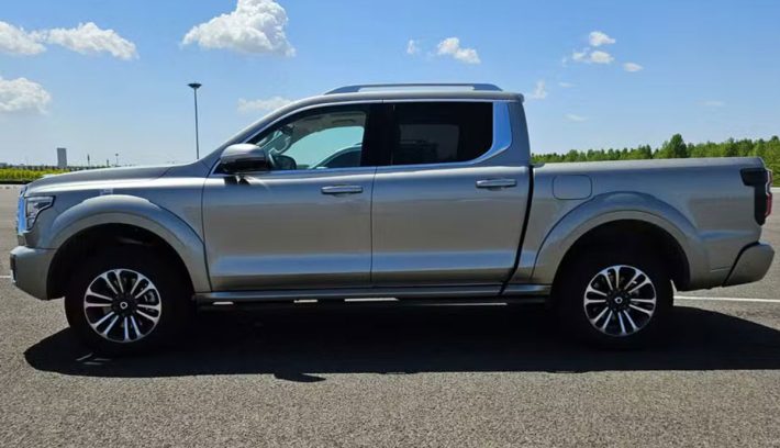 Pick up Poer Sahar phev perfil