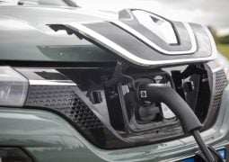 Renault Kwid E Tech 10