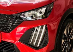 SUV Peugeot 2008 teaser