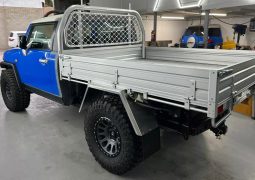 Toyota FJ Cruiser pick up 2